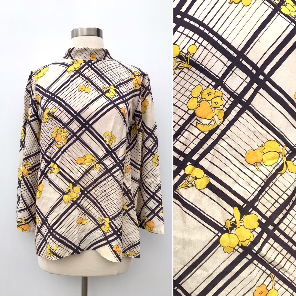 Vintage crepe rayon fruit bunch plaid bell sleeve tunic top shirt